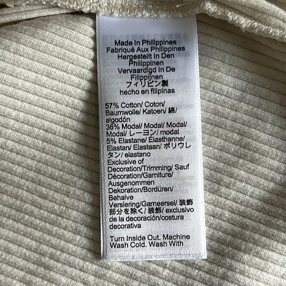 J. Crew Women’s Vintage rib split-neck T-shirt with gold buttons Ivory Size XL - Picture 8 of 9